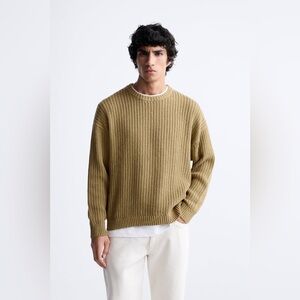 Zara Men Woven Textured Sweater Size L NWT Mustard Color